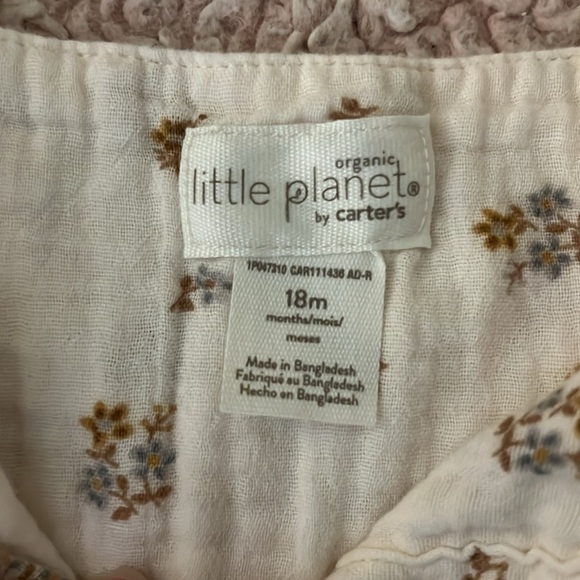 Carter’s Little Planet Dress Set. Size 18 Months. - Picture 2 of 2